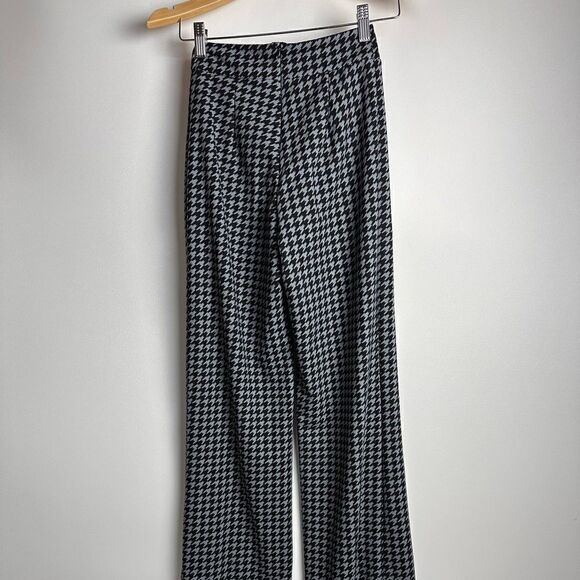 Grey and black houndstooth Pants - Picture 4 of 10